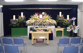 花祭壇の家族葬施行実例
