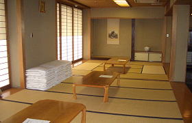 横浜市久保山霊堂