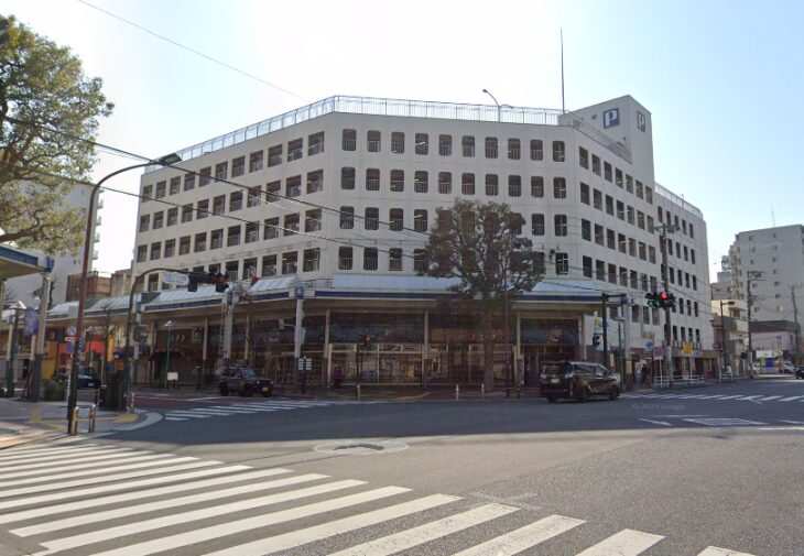 サカエヤ・ホール